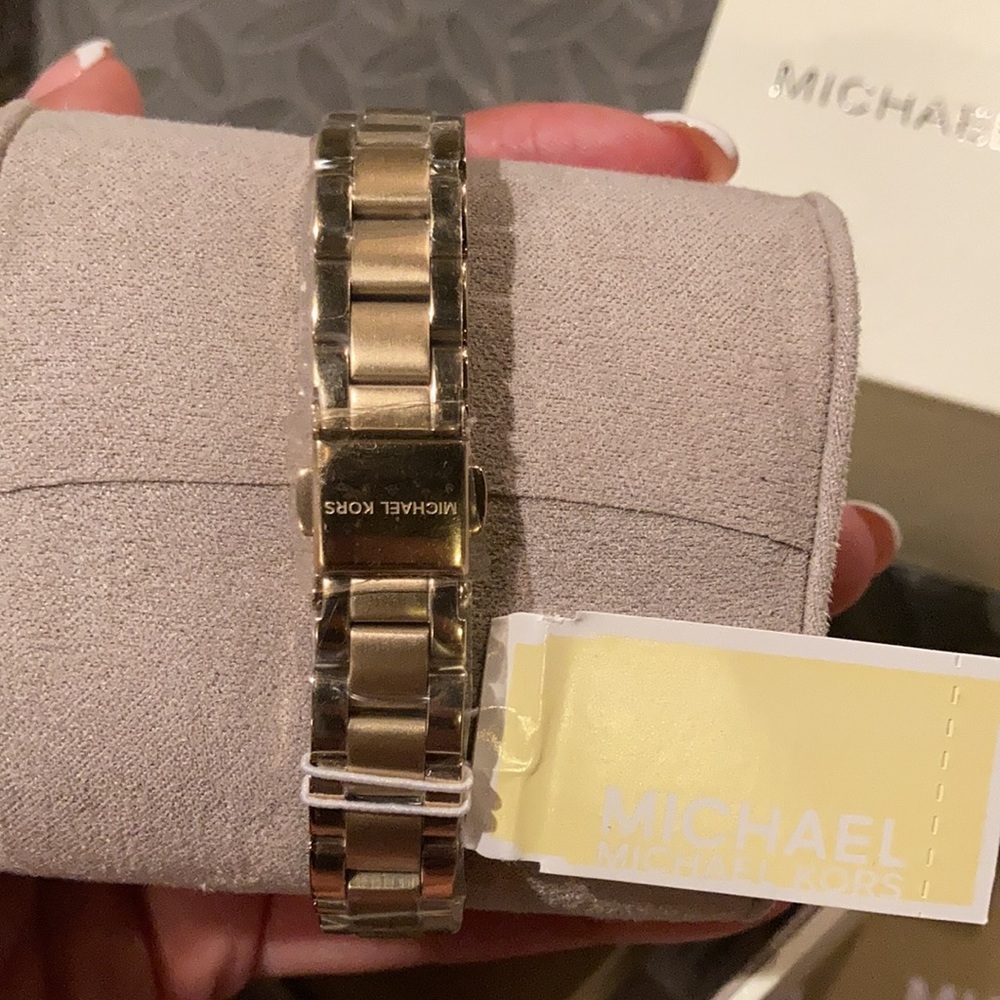 NWT Michael kors mk4334 gold watch - Picture 3 of 6